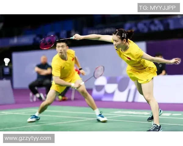 成都羽毛球队在世界锦标赛积分榜上以83分稳居第一名展现强大实力 成都羽毛球队在世界锦标赛积分榜上以83分稳居第一名展现强大实力