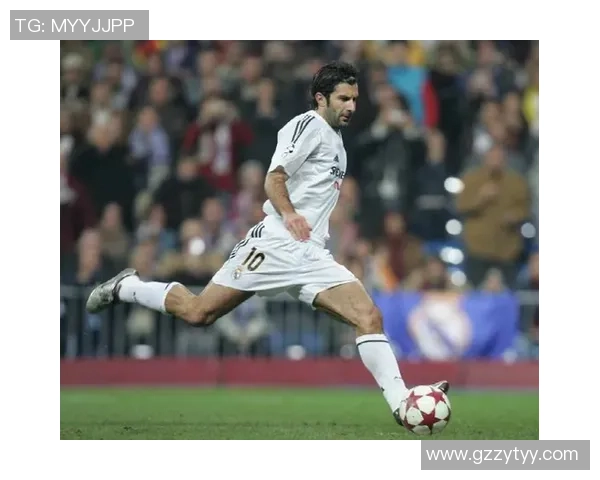 曾经的足球明星菲戈辉煌岁月与传奇人生的回顾与反思