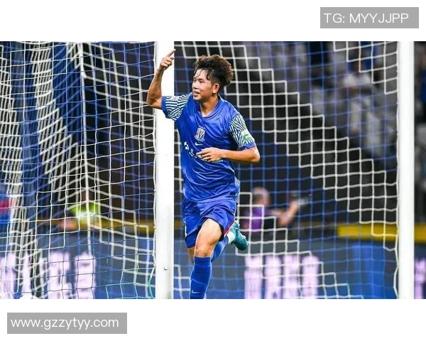 聚焦上海足球队的速度提升与战术创新探讨 聚焦上海足球队的速度提升与战术创新探讨