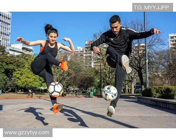 足球明星经典动作模板图片分享助你提升球技与表现 足球明星经典动作模板图片分享助你提升球技与表现